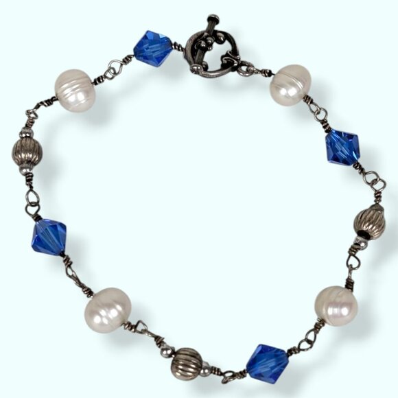 V. Glass & Freshwater Pearl Beaded Bracelet - Picture 4 of 5